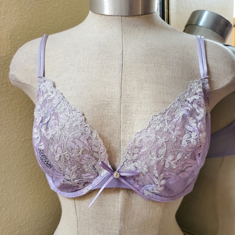 Rare Victoria Secret Angels Lace Bra Size 36D